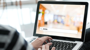 Automatic Image Tracking on the Internet Automatic Image Tracking on the Internet